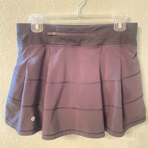 Black Pace rival skirt Size 6 tall